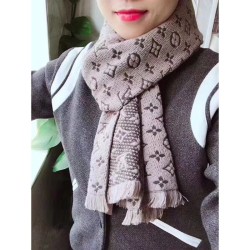 Replica Louis Vuitton  Monogram Classic Scarf M78524
