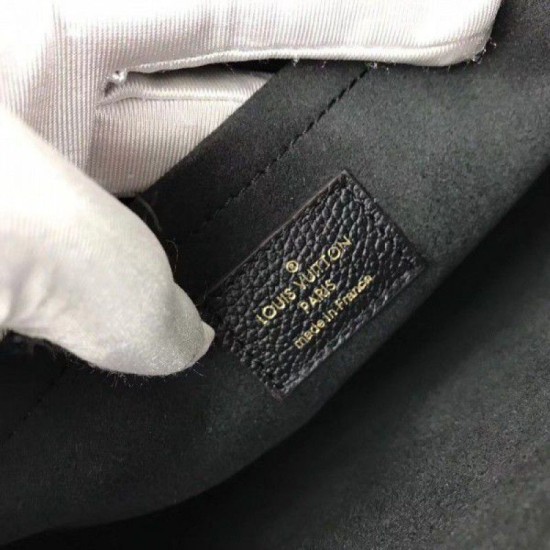 Fake Louis Vuitton Daily Pouch Monogram Canvas M62048 Replica