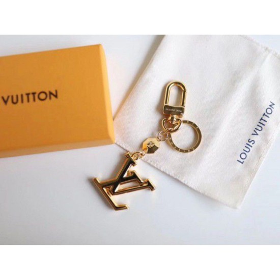 Replica Louis Vuitton Facettes Bag Charm Key Holder M65216