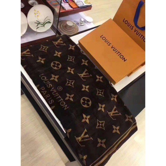 Replica Louis Vuitton Monogram Classic Beach Towel M72364