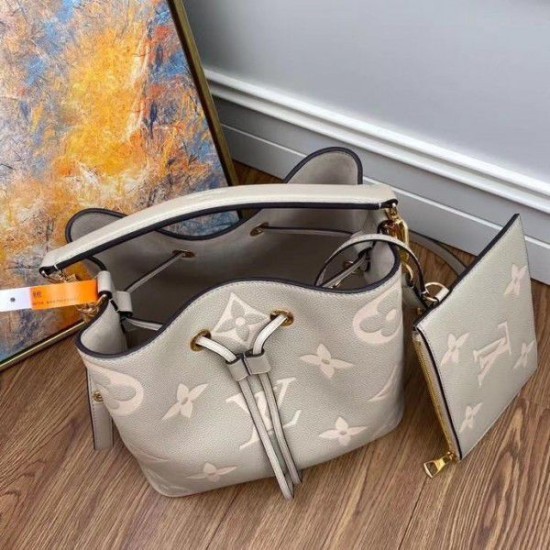 Replica Louis Vuitton NeoNoe MM Bag In Tourterelle Gray Leather M45555