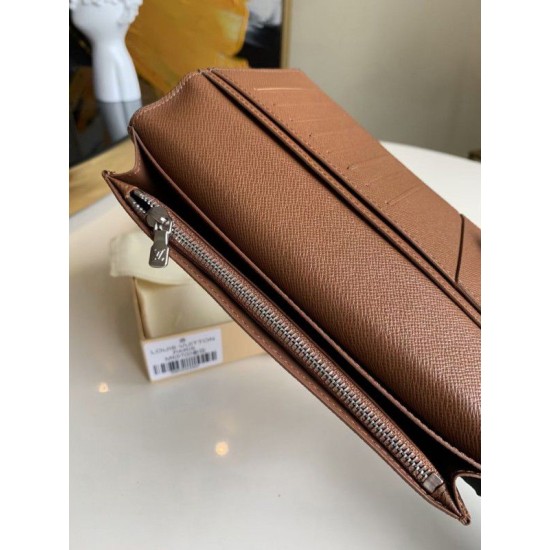 Replica Louis Vuitton Brazza Wallet Monogram Calfskin M69700