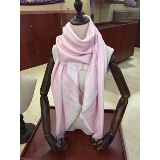 Replica Louis Vuitton Beyond Monogram Shawl M71385