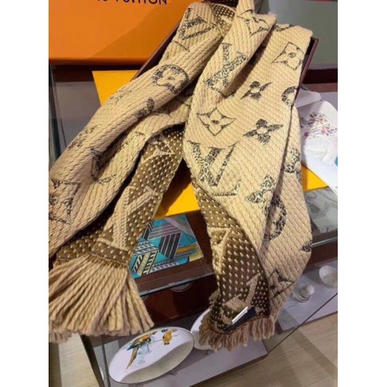 Replica Louis Vuitton Monogram Giant Jungle Logomania Scarf M75884