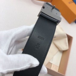Replica Louis Vuitton LV Initiales 40MM Reversible Belt Suede M6875P