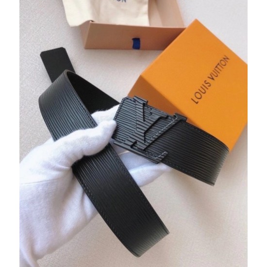 Replica Louis Vuitton LV Initiales 40MM Belt Epi Leather M9229S