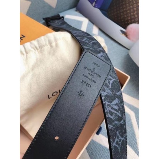 Replica Louis Vuitton LV Shape 40MM Reversible Belt Monogram Relief MP281V