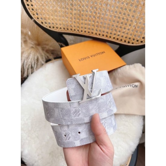 Replica Louis Vuitton LV Initiales 40MM Reversible Belt Damier Salt MP300V