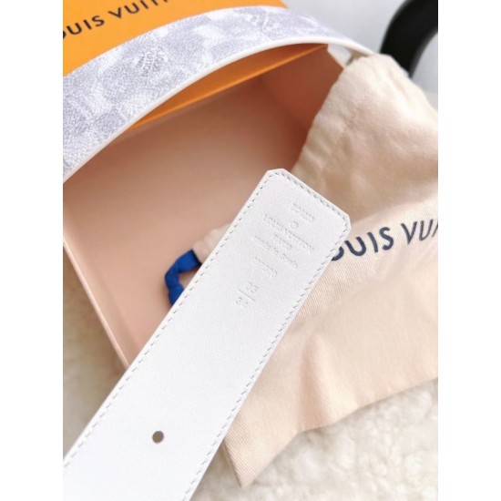 Replica Louis Vuitton LV Initiales 40MM Reversible Belt Damier Salt MP300V