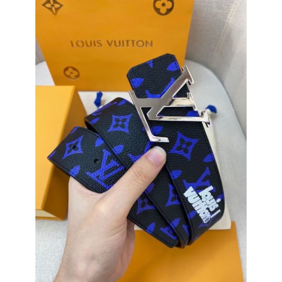 Replica Louis Vuitton LV Initiales Everyday LV 40MM Reversible Belt MP302V