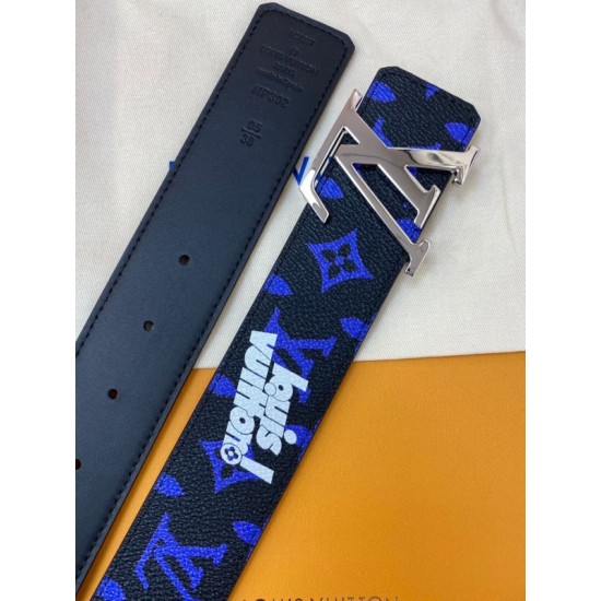Replica Louis Vuitton LV Initiales Everyday LV 40MM Reversible Belt MP302V