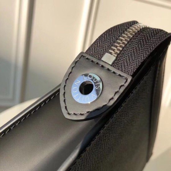 Replica Louis Vuitton Pochette Voyage MM Damier Graphite N41696