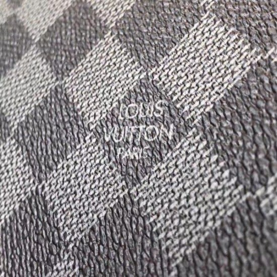 Replica Louis Vuitton Pochette Voyage MM Damier Graphite N41696
