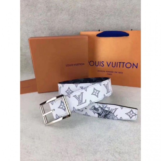 Replica Louis Vuitton Reverso 40MM Belt Monogram Savane MP010S Replica Louis Vuitton Reverso 40MM Belt Monogram Savane MP010S