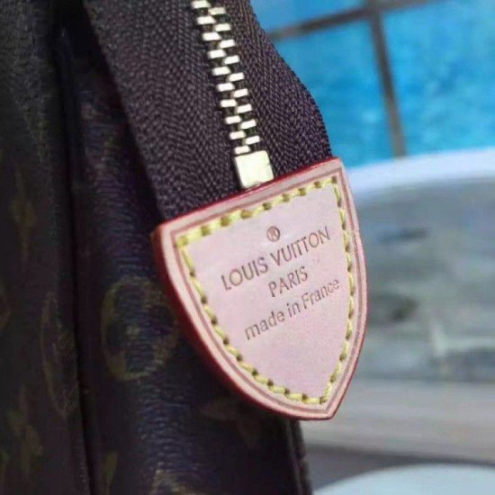 Fake Louis Vuitton Toiletry Pouch 26 Monogram Canvas M47542 Replica