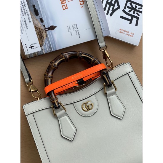 Fake Gucci Diana small Tote Bag 660195 Beige Replica Fake Gucci Diana small Tote Bag 660195 Beige Replica