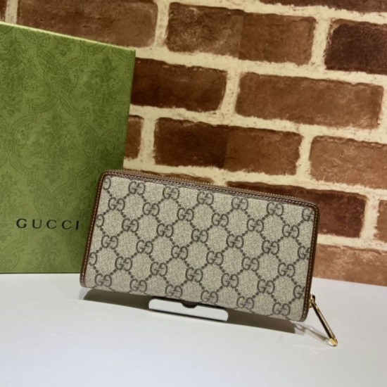 Fake Gucci Zip around wallet with Interlocking G 673003 Brown Replica Replica Gucci Zip around wallet with Interlocking G 673003 Brown