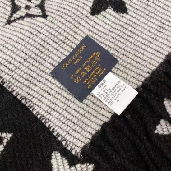 Replica Louis Vuitton Black Daily LV Scarf M76701