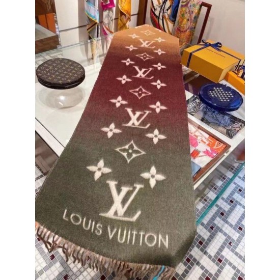 Replica Louis Vuitton Reykjavik Gradient Scarf M76881