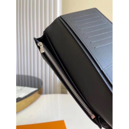 Replica Louis Vuitton Brazza Wallet Taurillon Shadow Leather M80042