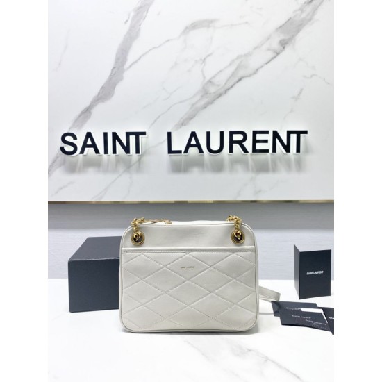 Fake YSL Saint Laurent Le Maillon Small Chain Bag White Replica Replica YSL Saint Laurent Le Maillon Small Chain Bag White