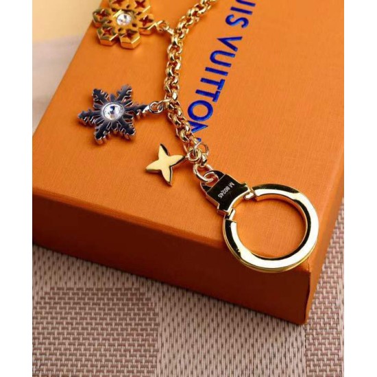 Replica Louis Vuitton LV Snowflakes Chain Bag Charm Golden