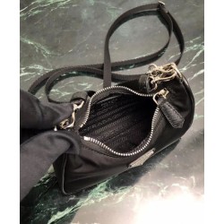 Replica Prada Re-Edition nylon mini shoulder bag 1TT122 Replica Prada Re-Edition nylon mini shoulder bag 1TT122