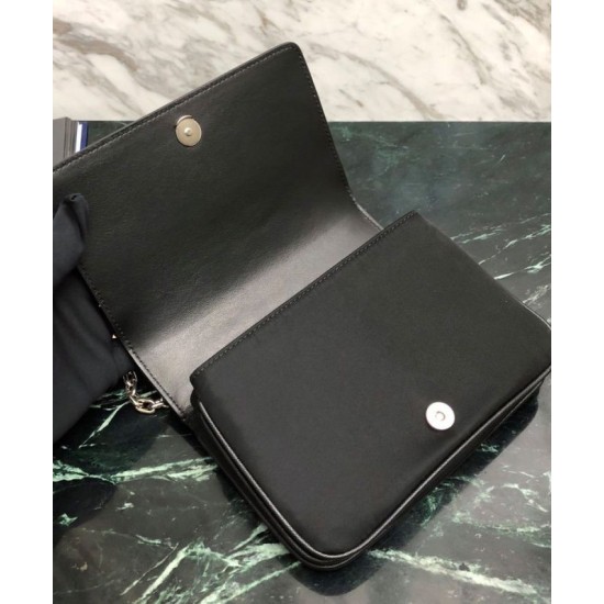 Replica Prada Nylon and Saffiano Leather Shoulder Bag Replica Prada Nylon and Saffiano Leather Shoulder Bag