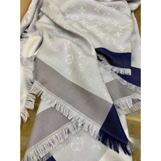 Replica Louis Vuitton On The Edge Monogram Shawl M76372
