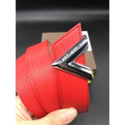 Fake Louis Vuitton  Essential V 30mm Epi Leather Belt M9022W Replica
