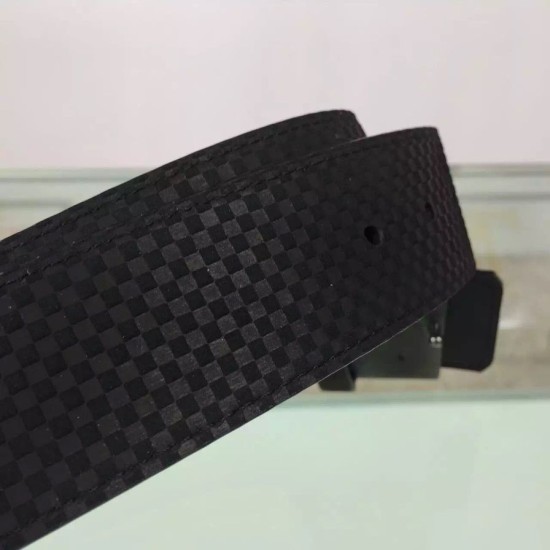 Replica Louis Vuitton Initiales suede leather Belts M6875T Replica Louis Vuitton Initiales suede leather Belts M6875T