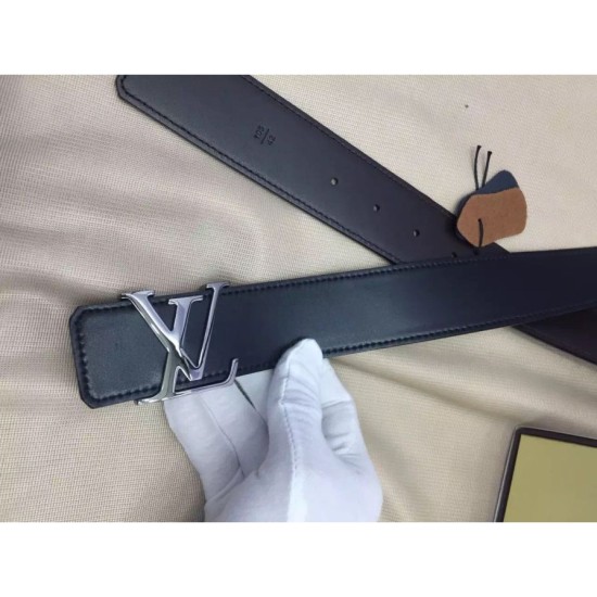 Replica Louis Vuitton Initiales Reversible Belt M9887T Fake Louis Vuitton Initiales Reversible Belt M9887T Replica