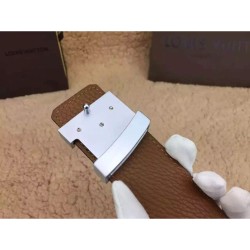 Fake Louis Vuitton  Men Initiales 40MM Reversible Belt M9151Q Replica