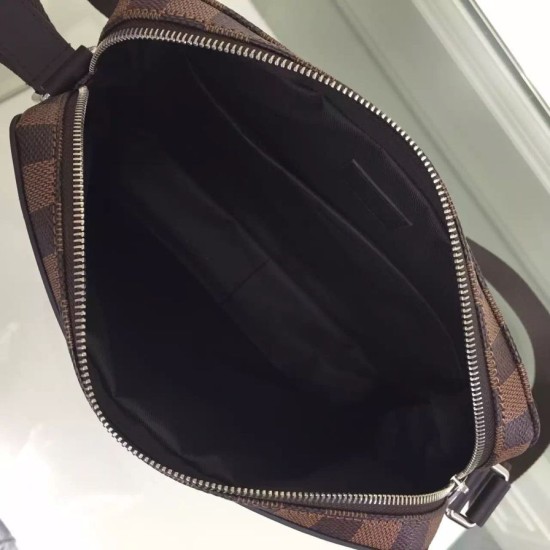 Replica Louis Vuitton Jake messenger MM Damier Ebene Canvas N41569 Replica Louis Vuitton Jake messenger MM Damier Ebene Canvas N41569