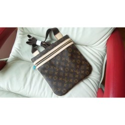 Replica Louis Vuitton  Messenger Bags And Totes Pochette Bosphore M40044