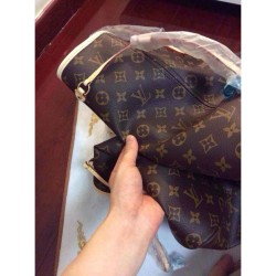 Fake Louis Vuitton  Neverfull GM Monogram Canvas M40157 Replica