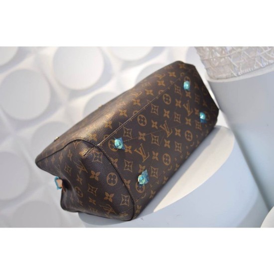 Replica Louis Vuitton  Montaigne MM Monogram Canvas M41056