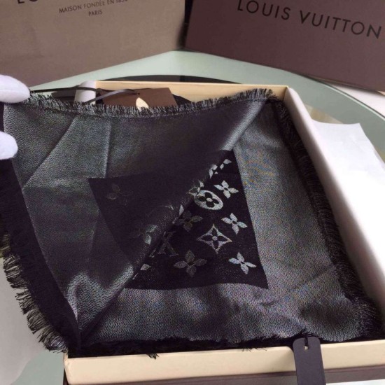 Replica Louis Vuitton  Black Monogram Shine Shawl M72252