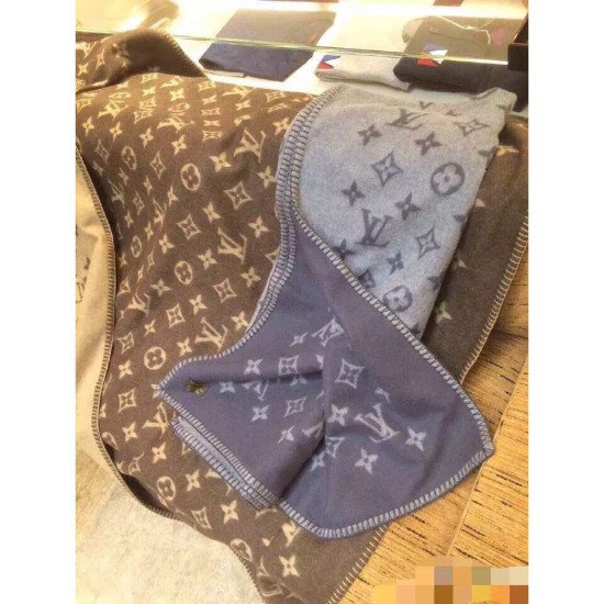Replica Louis Vuitton Brown Monogram Blanket M75548 Replica Louis Vuitton Brown Monogram Blanket M75548