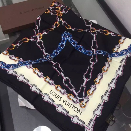 Fake Louis Vuitton  Chain Square MP1693 Replica