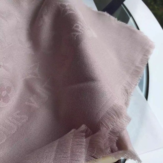 Fake Louis Vuitton Dune Monogram Shawl M71360 Replica Replica Louis Vuitton Dune Monogram Shawl M71360