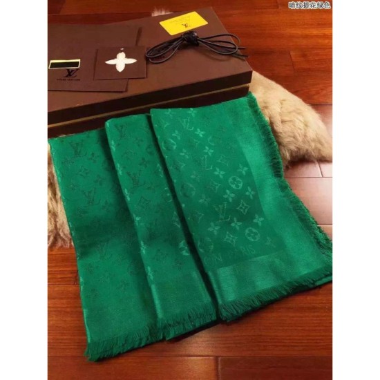 Replica Louis Vuitton Green Monogram Shawl M75498 Replica Louis Vuitton Green Monogram Shawl M75498
