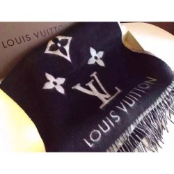 Fake Louis Vuitton  Reykjavik Scarf M71040 Replica