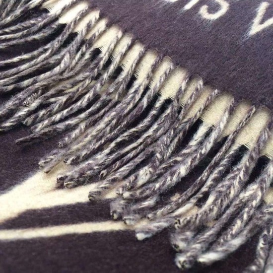 Replica Louis Vuitton  Reykjavik Scarf M71041
