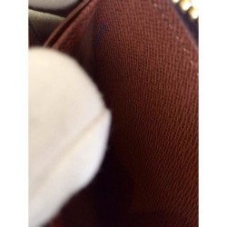 Replica Louis Vuitton Zippy Wallet Monogram Canvas M60017 Replica Louis Vuitton Zippy Wallet Monogram Canvas M60017