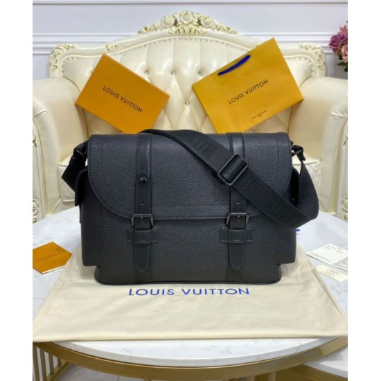 Replica Louis Vuitton Christopher Messenger M58476 Black