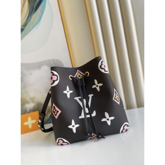 Replica Louis Vuitton NeoNoe MM Bag Monogram Print M45821