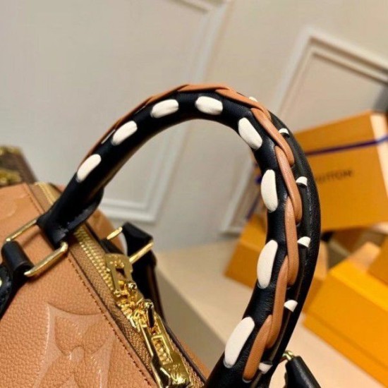 Replica Louis Vuitton Speedy Bandouliere 25 Bag Monogram Empreinte M45840 Replica Louis Vuitton Speedy Bandouliere 25 Bag Monogram Empreinte M45840