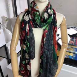 Replica Gucci Silk scarf with Flora Print 65 x 185cm Black