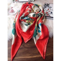 Fake Gucci GG Silk Scarf 140 x 140 Red Replica